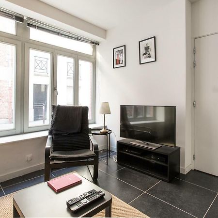 Charmant Appartement Au Coeur Du Vieux Лилль Экстерьер фото