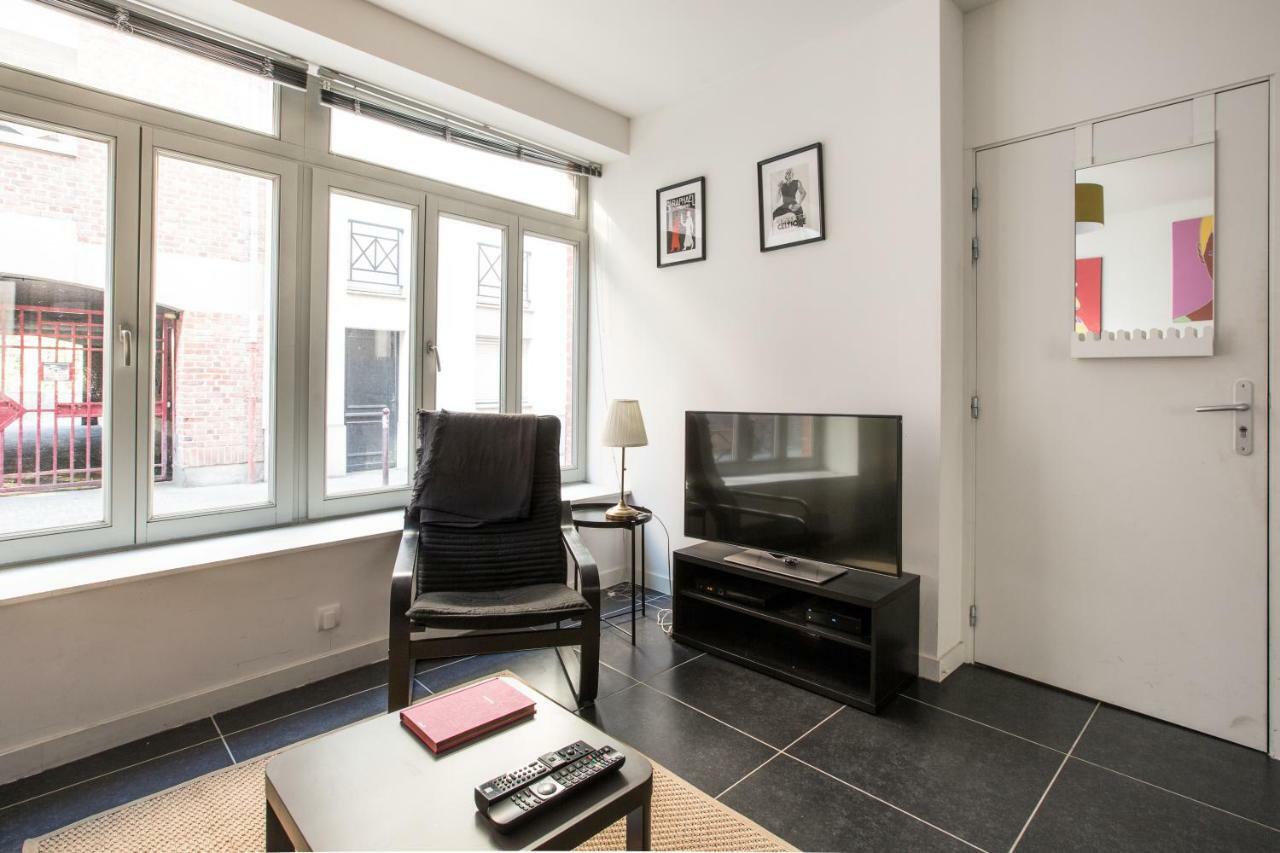 Charmant Appartement Au Coeur Du Vieux Лилль Экстерьер фото